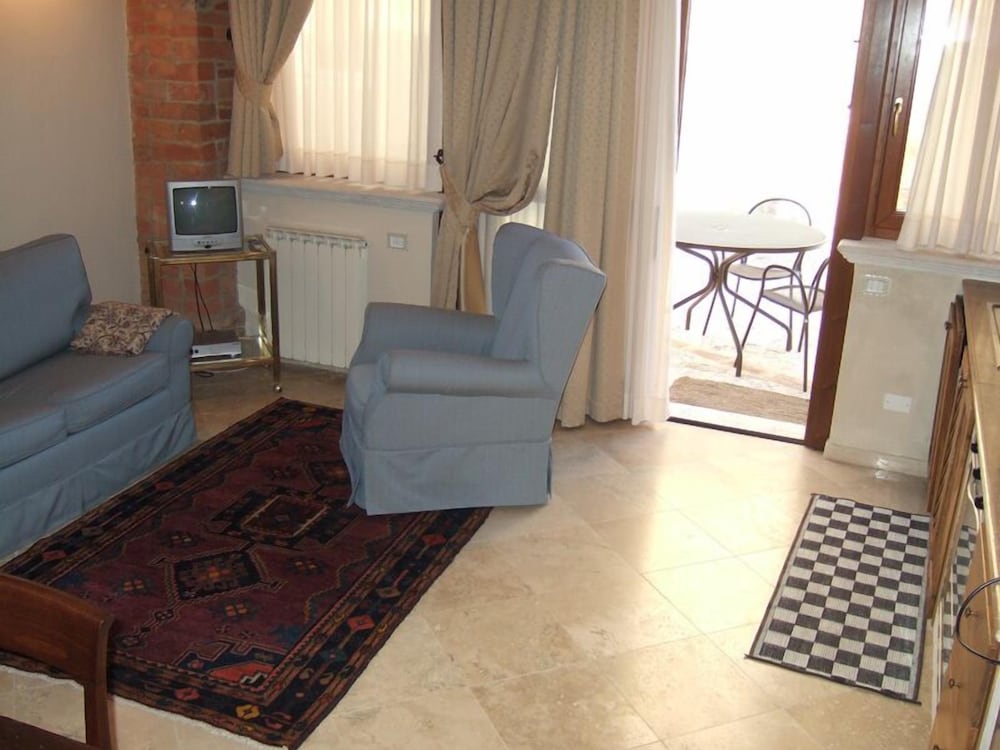 Agriturismo La Lodola