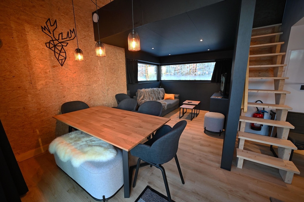 Eco Holiday Home in Viroinval in Nature