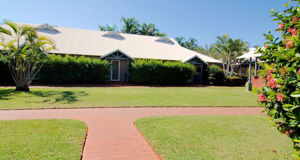 Cable Beach Apartments