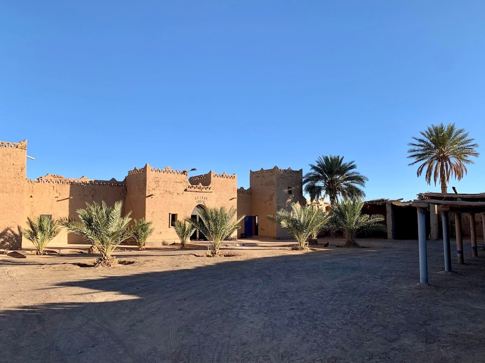 Riad Maison Adrar Merzouga view 2