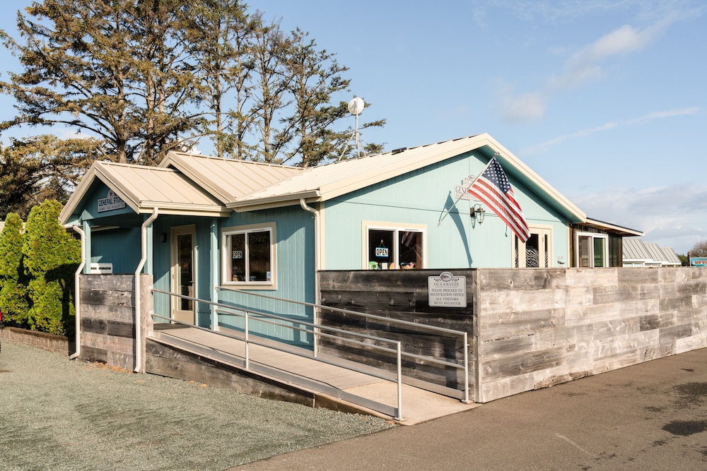 Oceanside Beachfront RV Resort