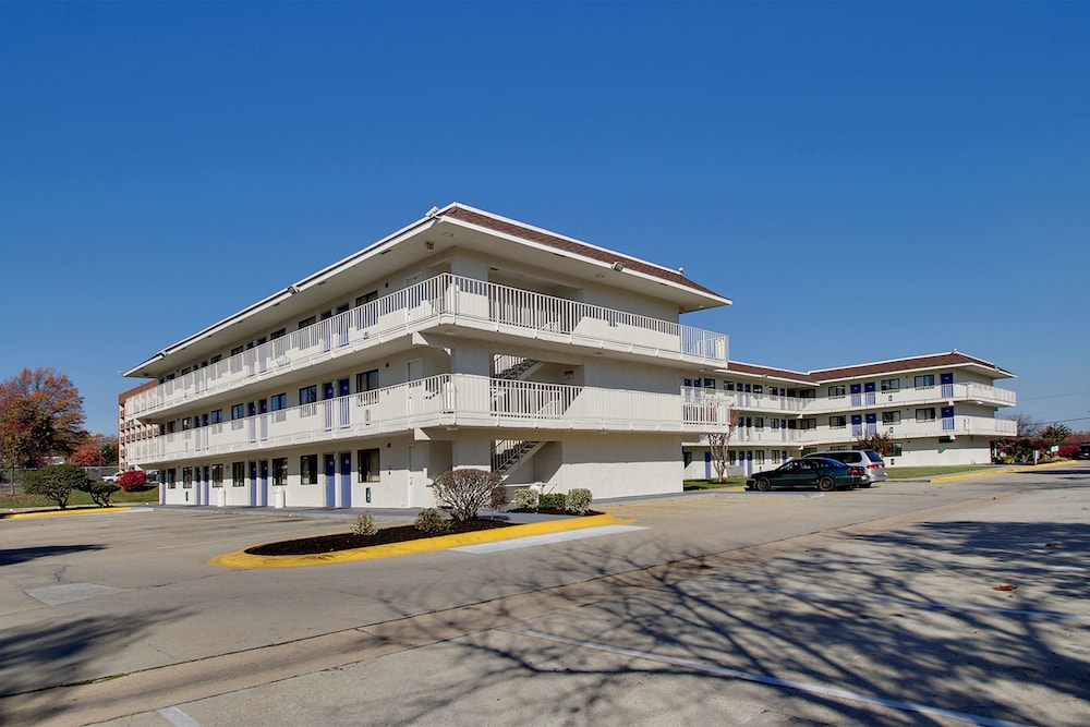 Motel 6 Capitol Heights, MD - Washington