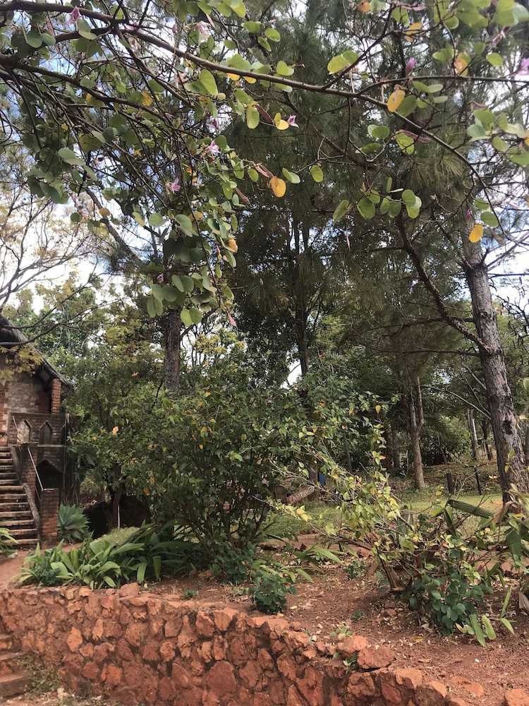 Deans Hillview Backpackers - Hostel