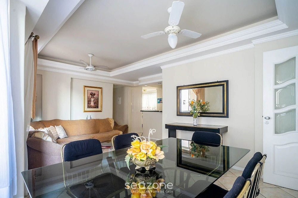 3 Bedroom apt 100m fr/ the Central Beach BC Edg401