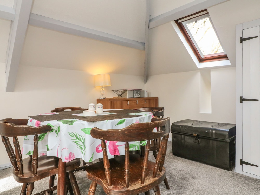 Holsworthy Vacations - The Loft - Property Image 11