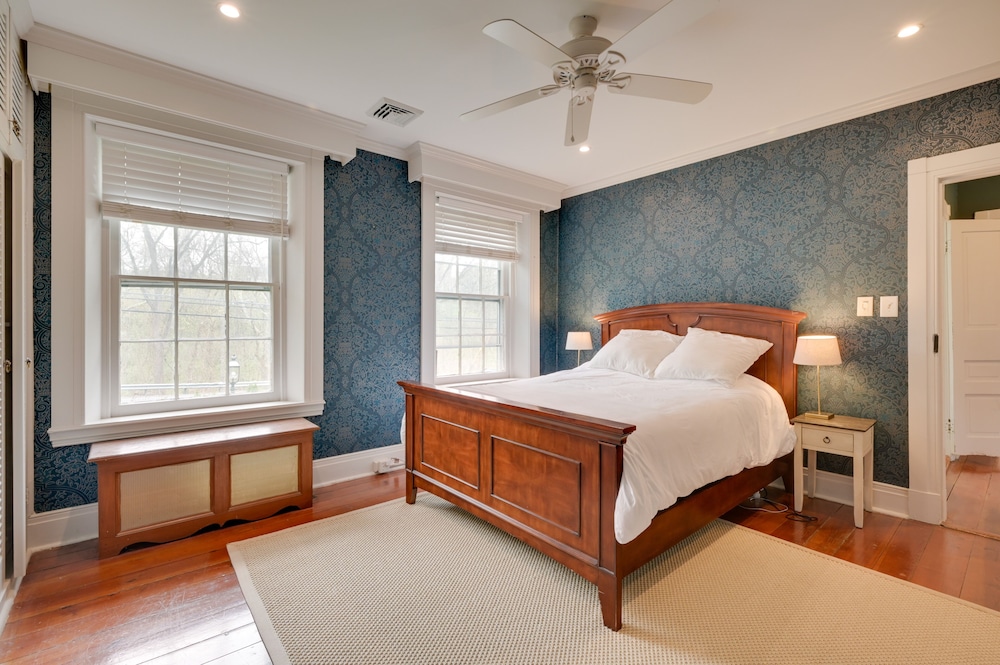 Historic Waterfront Retreat w/ Grill in Hagerstown view 5