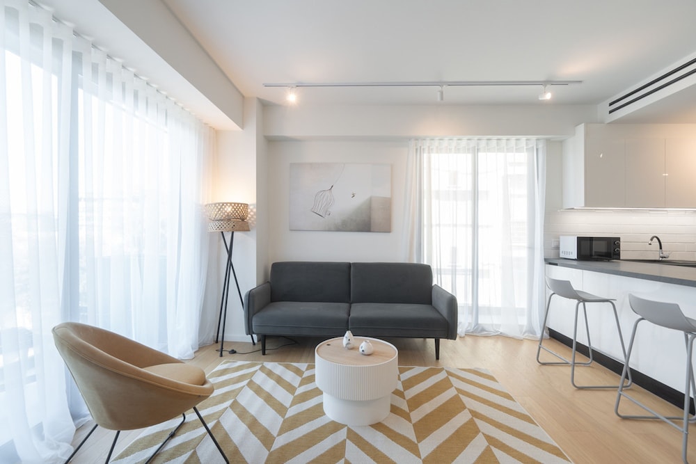 LIV Athinum 1 - Luxury Apartment 2A