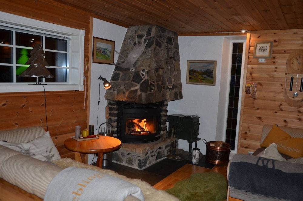 Views, Cross-country Skiing, Sauna, tub