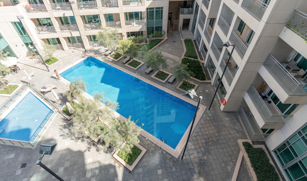 Dream Inn Dubai Apartments - Burj Views