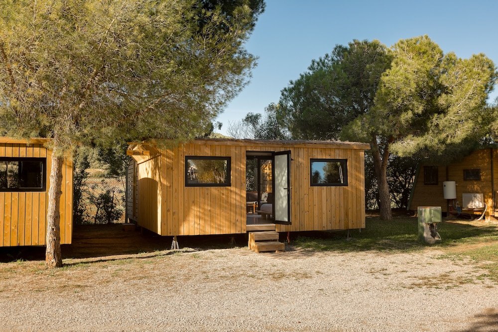 HolaCamp Sitges Garrofer