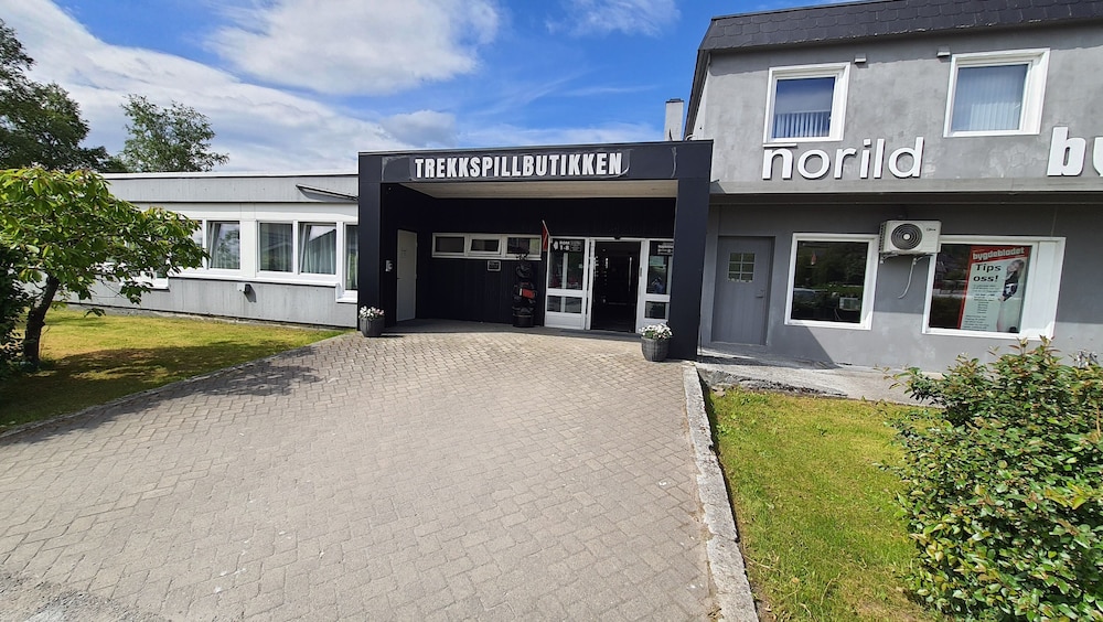 Alesund Vacations - Systra Hotel Apartments Sjholt - Property Image 4