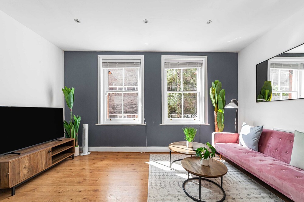 Chic One Bed City Flat