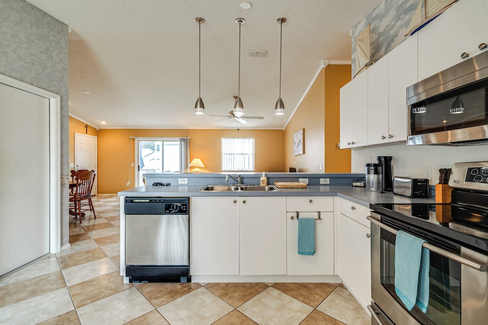 2 Mi to Golfing: Relaxing Retreat in The Villages