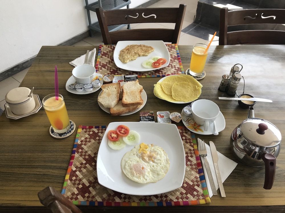 Sam's Guest House