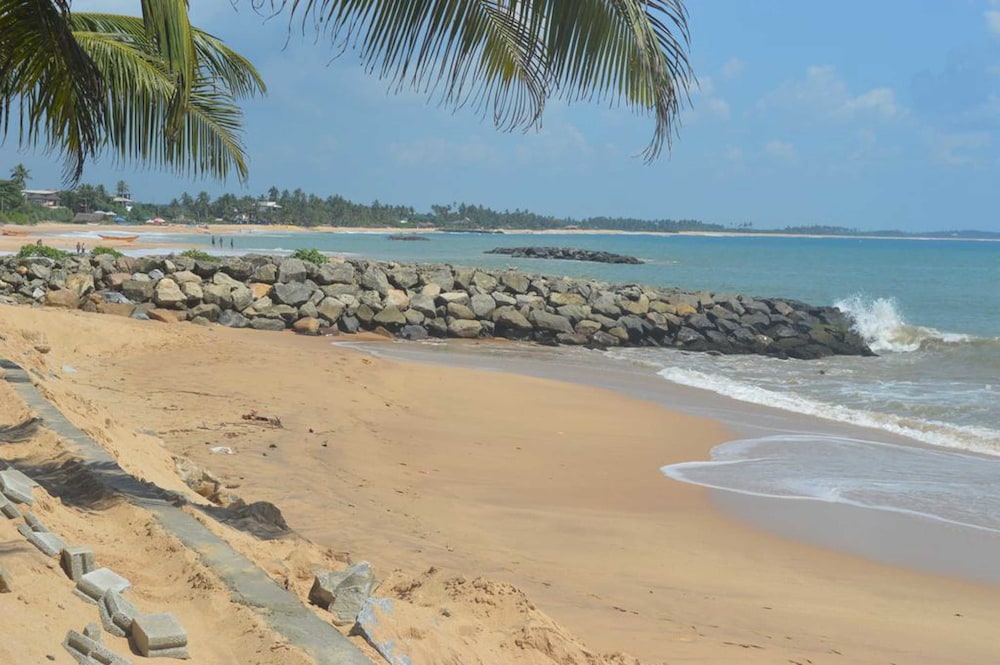 Gayana Guest House