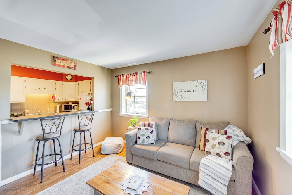 'schoolhouse Haven' in Gap: Communal Grill & Patio