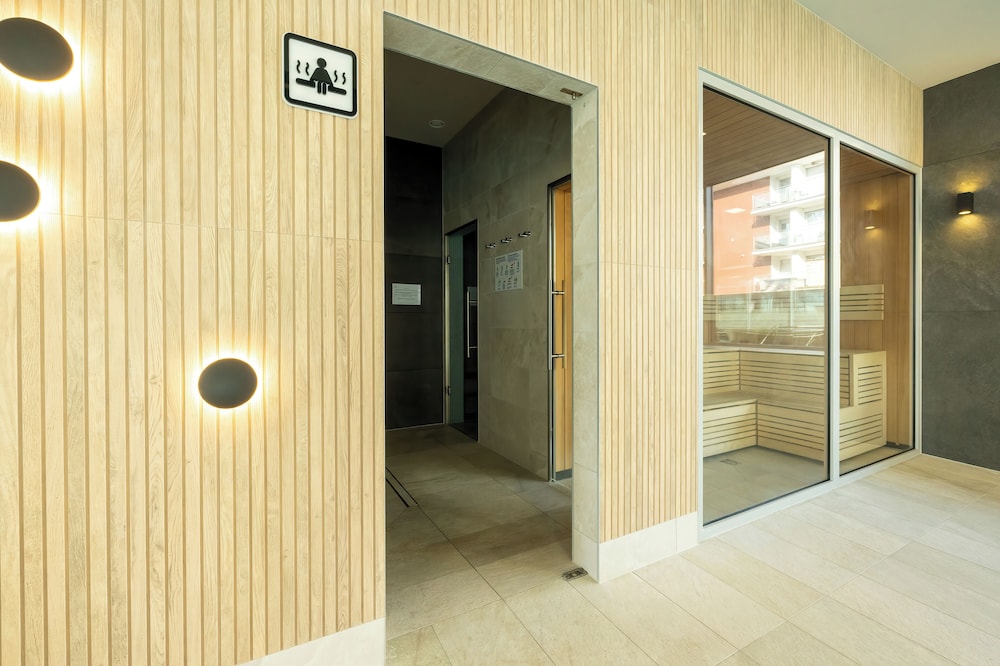 Klifowa Resort Rewal by Renters Prestige