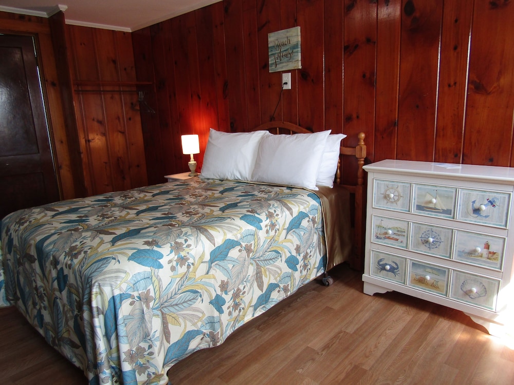 Oceana Cottages view 5