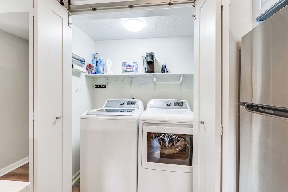 Walk to Community Beach: Coastal Carolina Condo