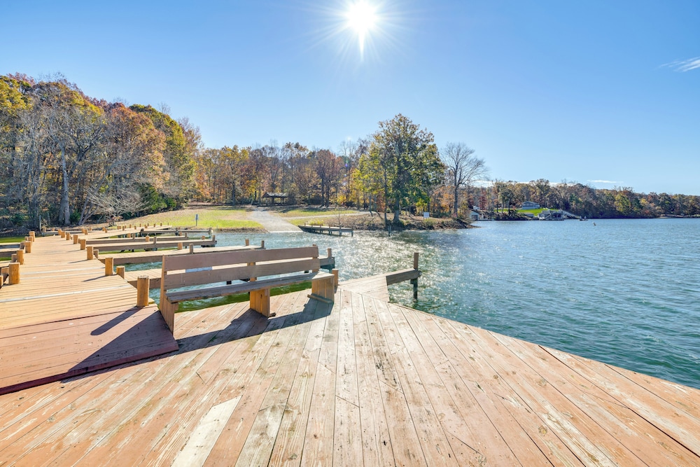 Boat, Fish & Explore Lake Anna! Home 1 Mi to Water