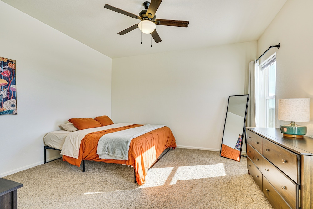 Hike, Sightsee & Explore: Home in Colorado Springs