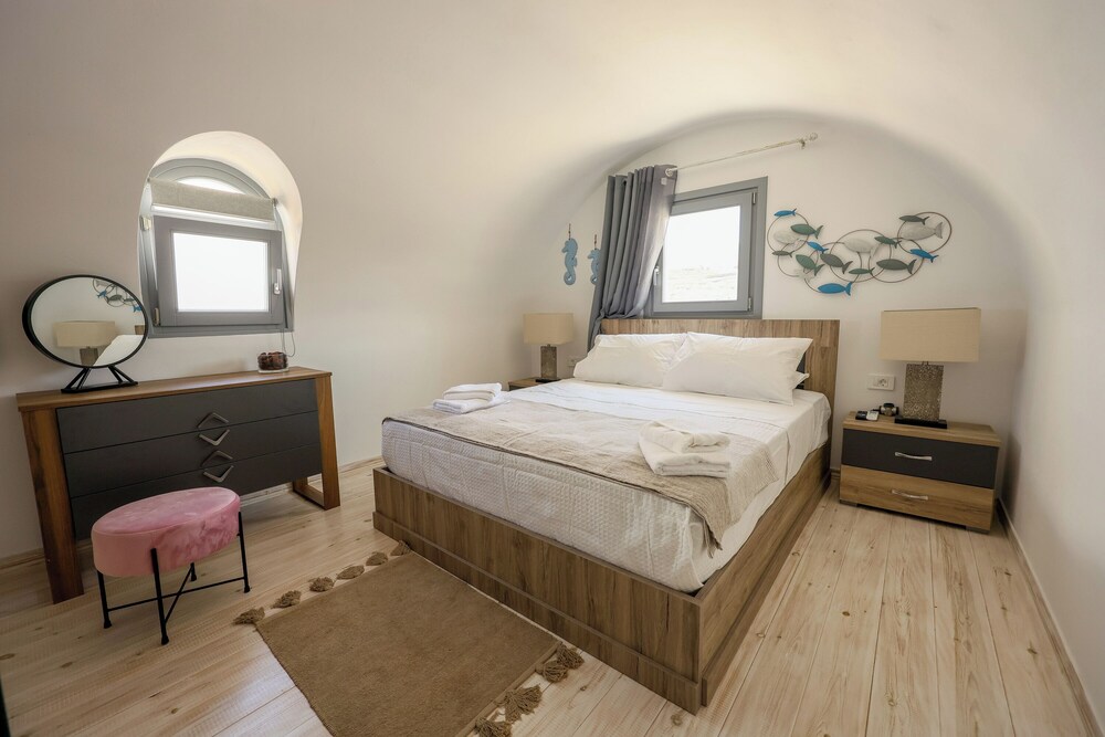 New Lux Misilia Suite & Prive Jacuzzi