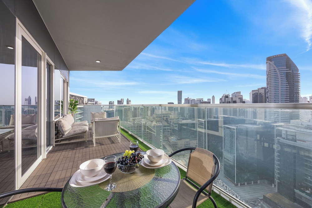 Luxury Apartments in Dubai Business Bay