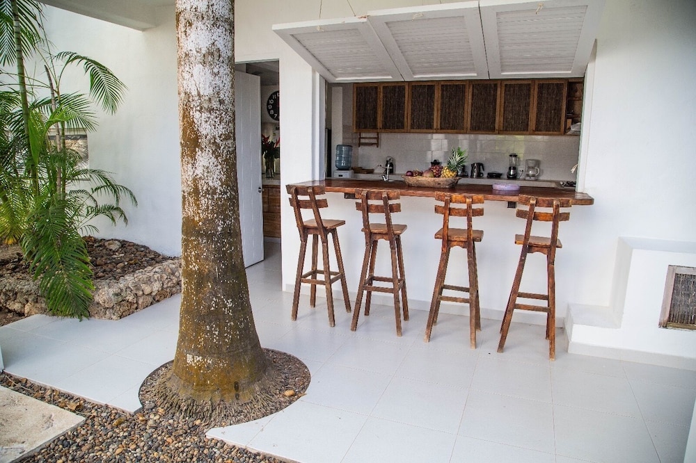 Villa  Deluxe Los Cocos - Property Image 2