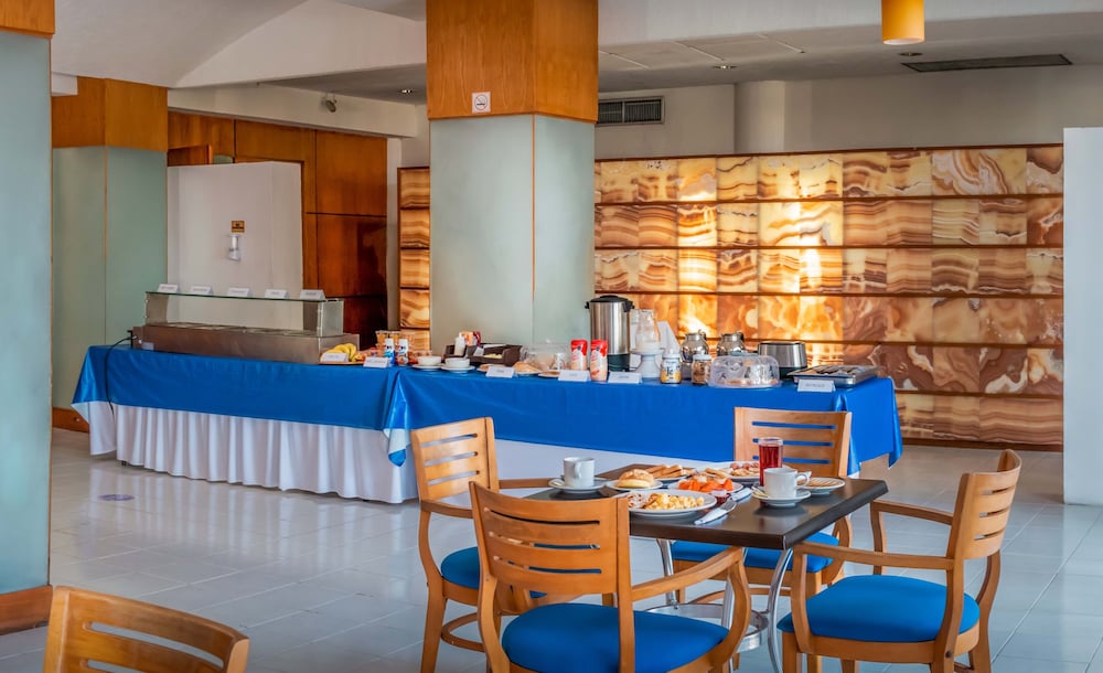 Campeche Vacations - Hotel Baluartes - Property Image 6