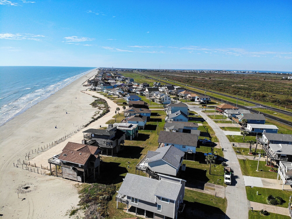 Ocean View by Ryson Vacation Rentals