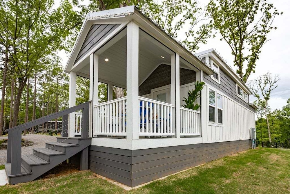 Captain's Quarters
