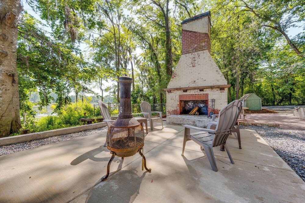 Brand-new Perry House w/ Kayaks & Lake Access view 4
