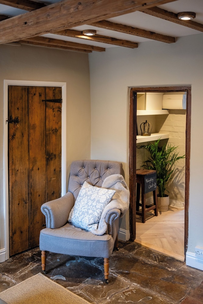 Gorgeous Home near Stratford upon Avon