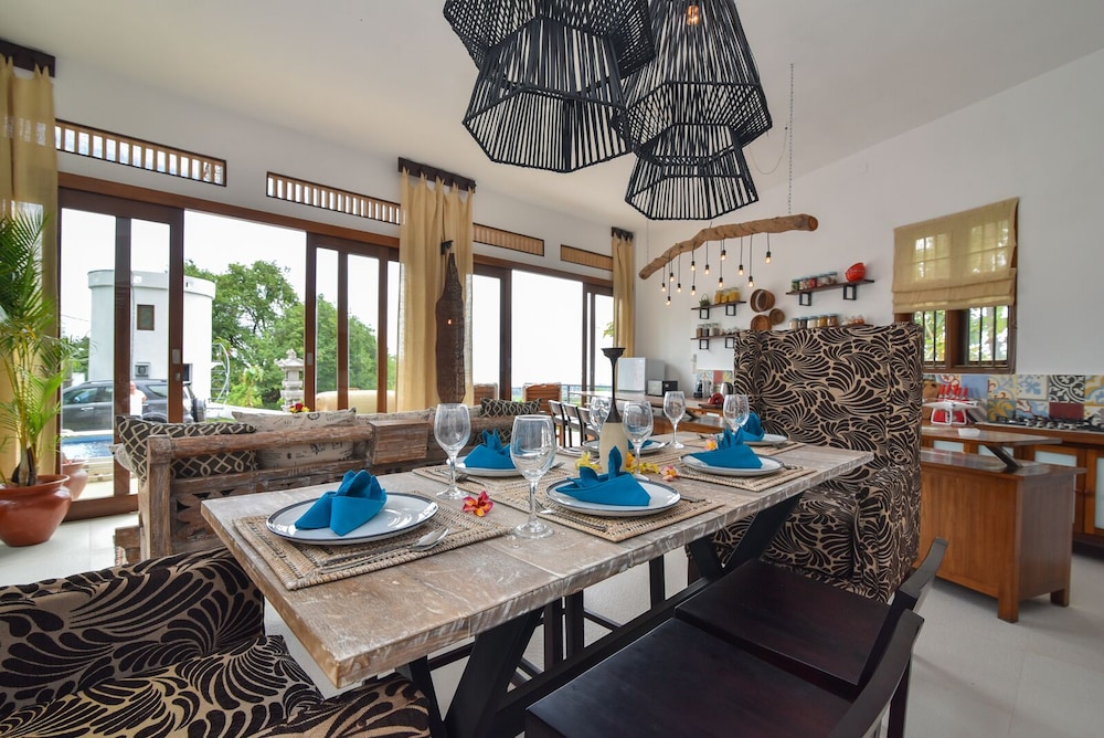 Villa Kapal view 3