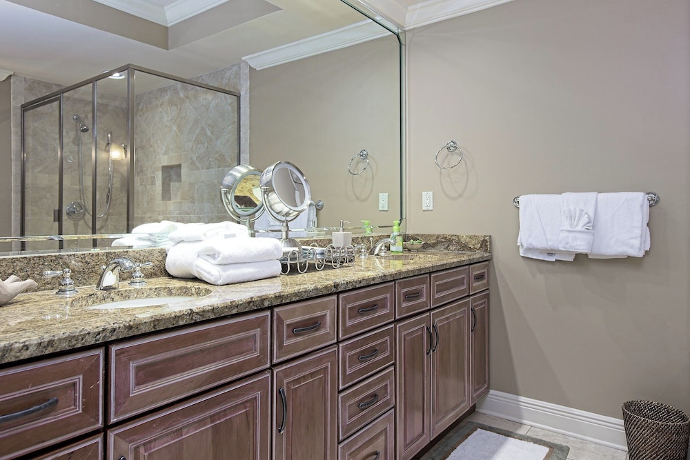 Romar House by Southern Vacation Rentals