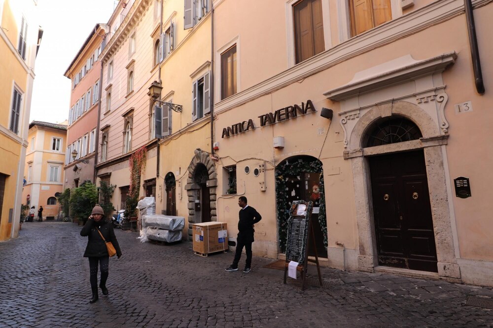 Lovely Navona Apartment