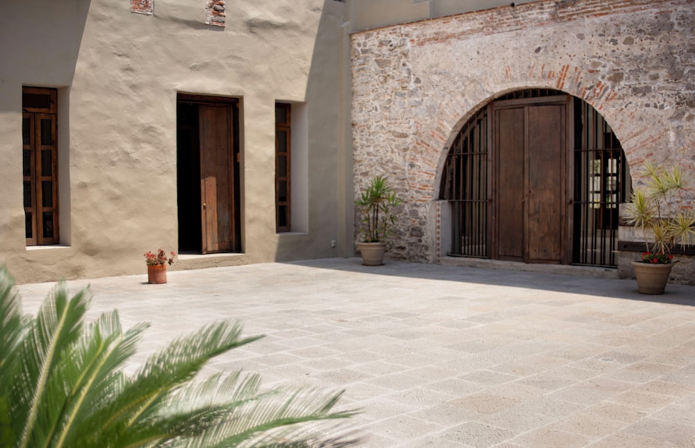 Casa Jurado Mx - Property Image 5