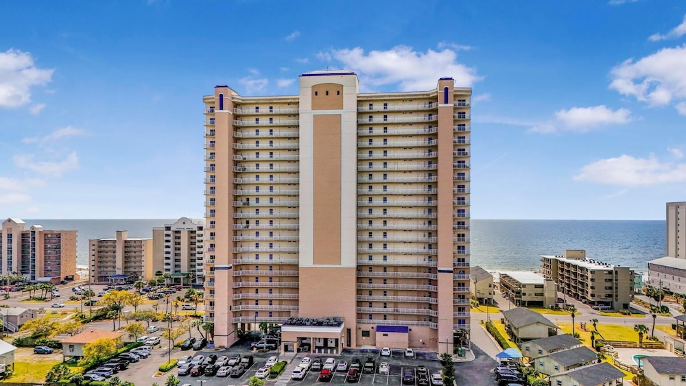 Crystal Tower 906