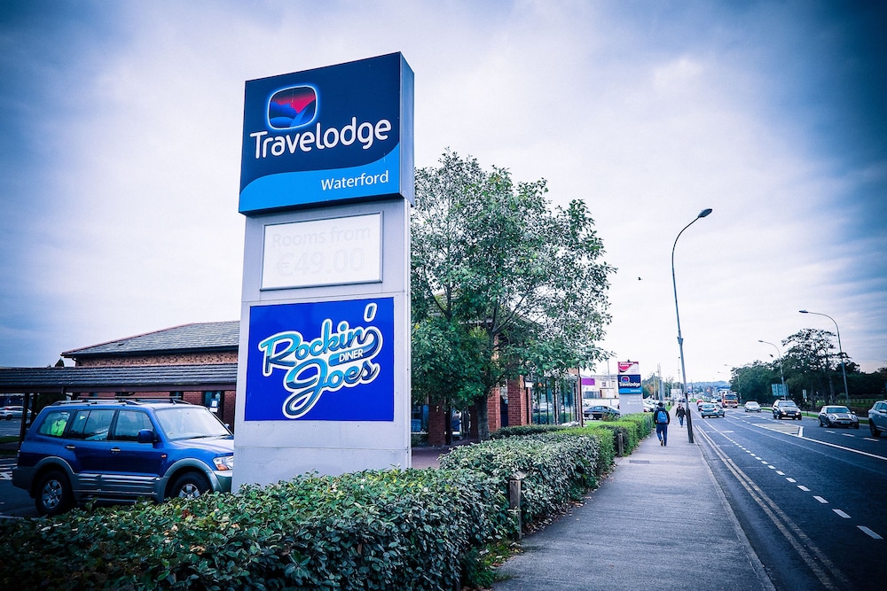 Waterford Vacations - Travelodge Waterford - Property Image 9