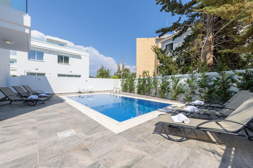 Green Bay Villa 16 in Protaras