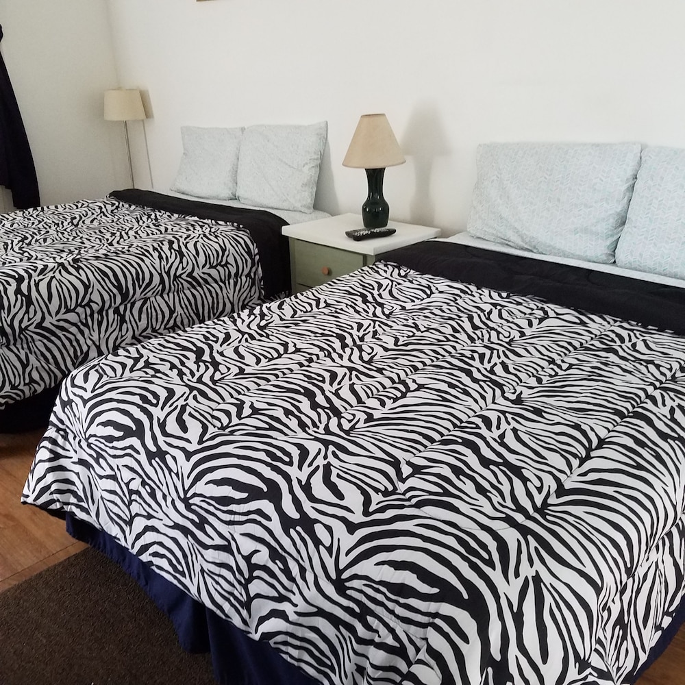 Becket Motel