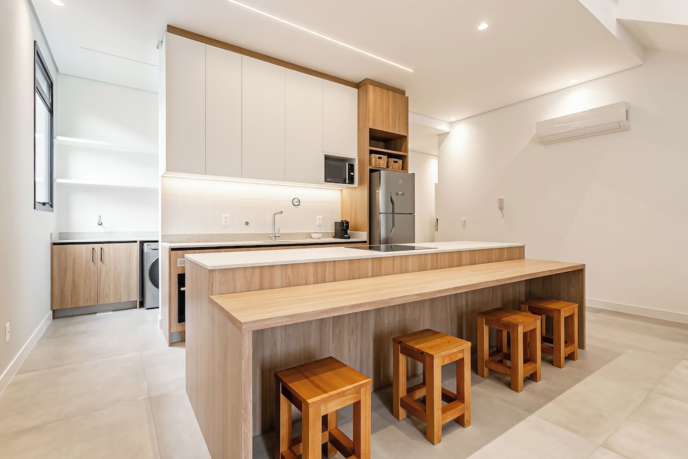 First Residencial Multifuncional by Viva - Conforto e Fácil Acesso às Melhores Praias de Floripa