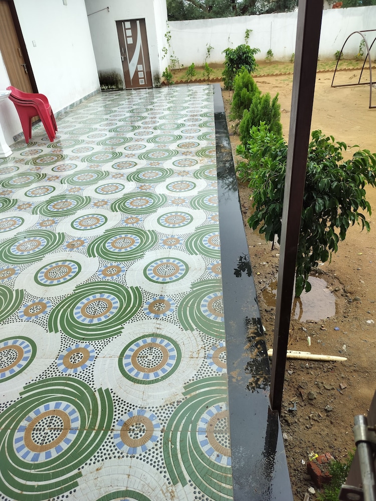 Hotel SukhSagar