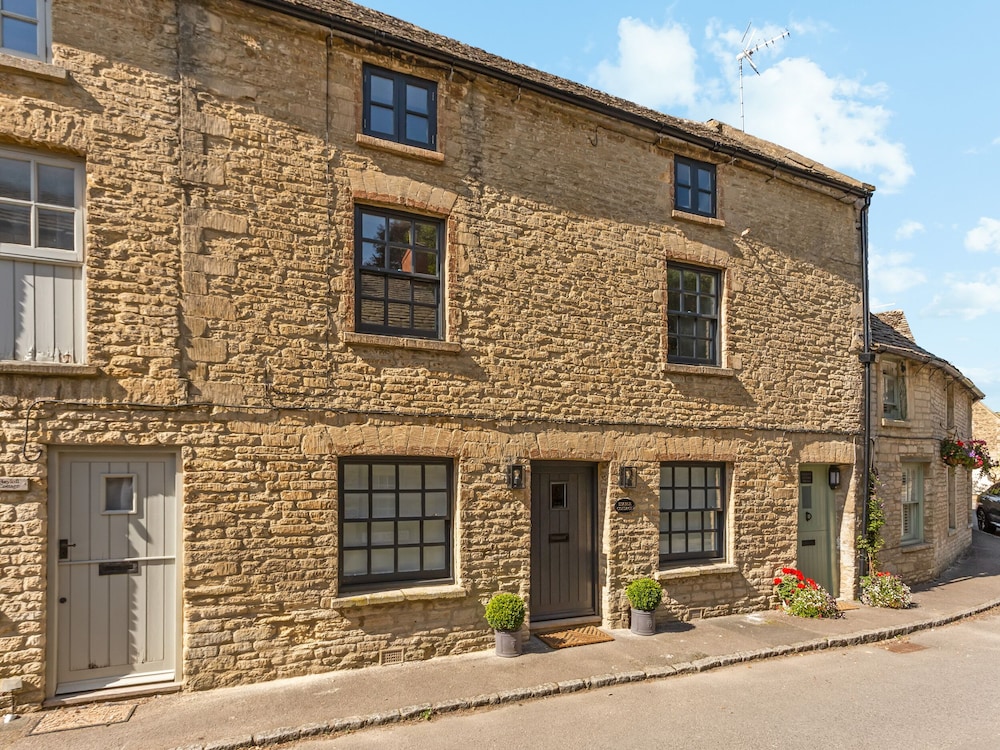 Stable Cottage