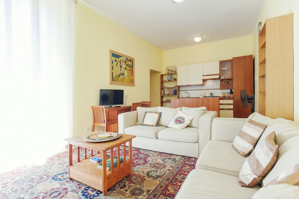 Romalibera - WR Apartments