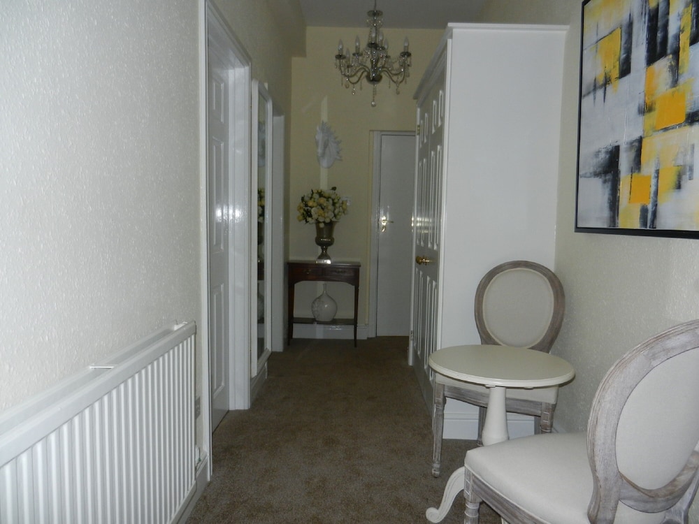 Brocks Guest House