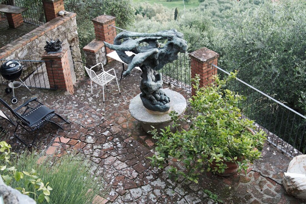 Peralta Tuscany