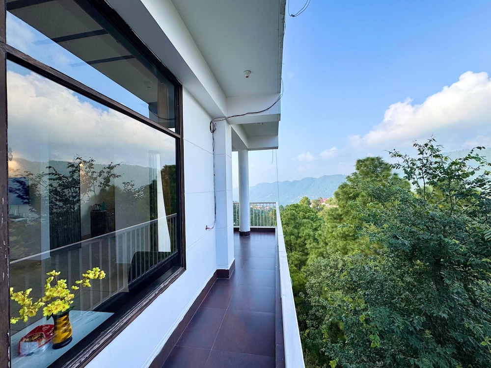 The Royal Terrace