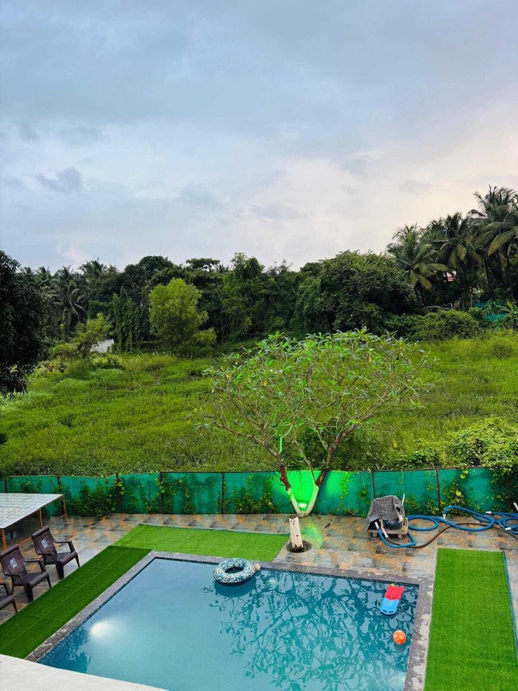 Oceanwood Beachfarm Alibaug