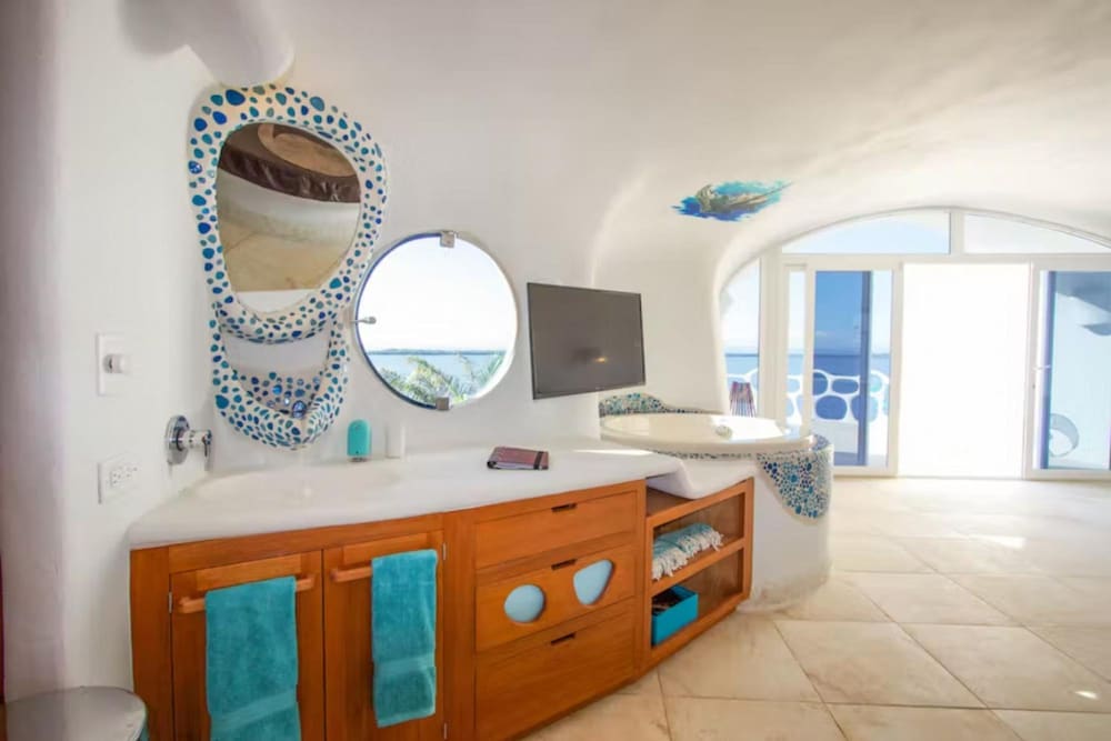 Villa Ocean Retreat in Placencia Village